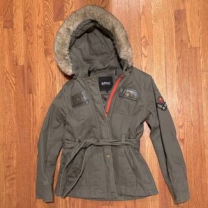 Never Been Worn Large Buffalo Army-esque Fur Removable Hooded Tie Jacket